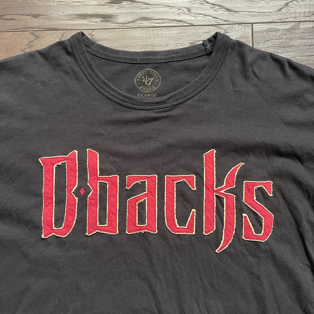 ‘47 Brand MLB Arizona Diamondbacks Men’s XL T-Shirt Black/Maroon/Tan - Picture 4 of 6